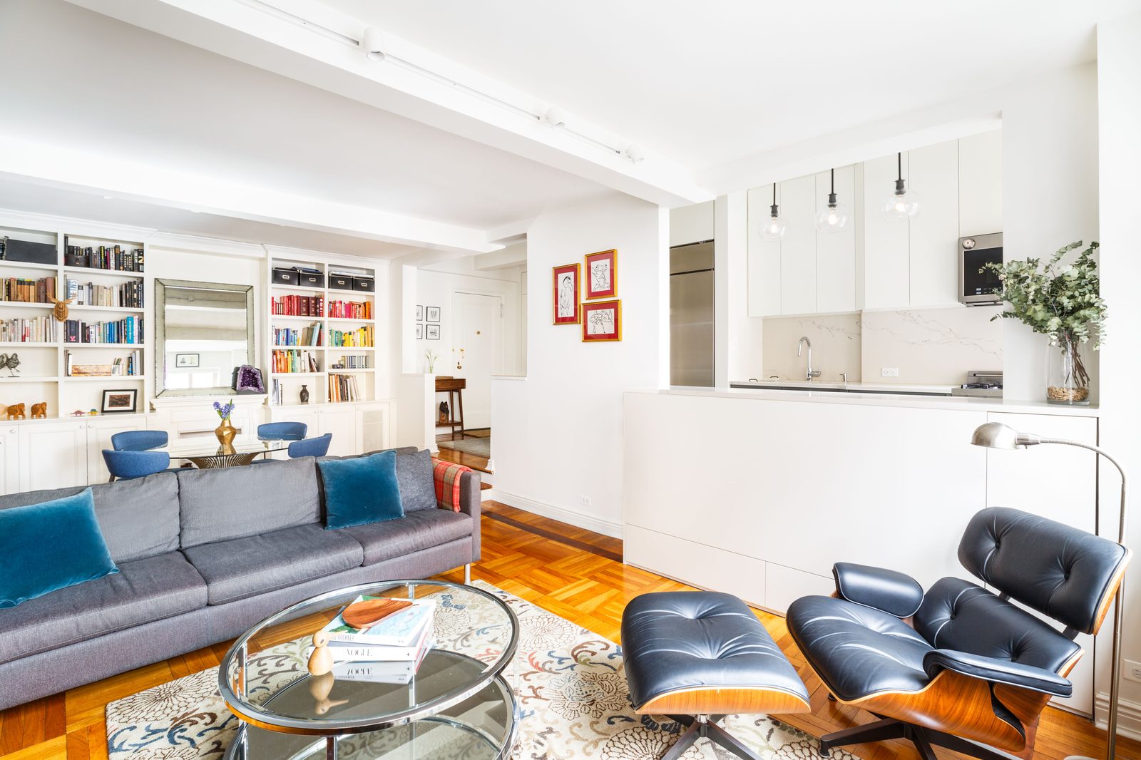 Goodhue House Apartment — interior photograph