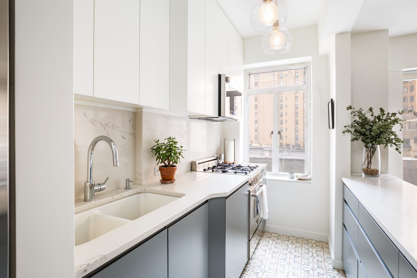 Goodhue House Apartment — interior photograph
