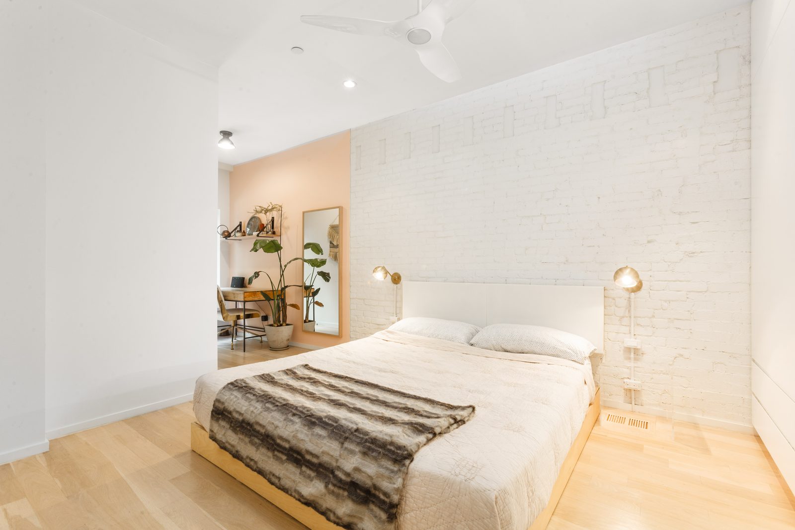 Harlem Duplex — interior photograph