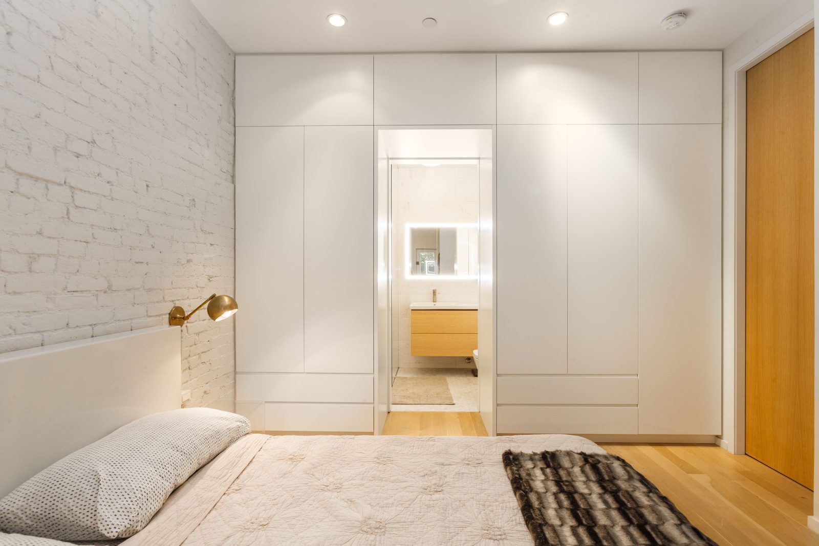 Harlem Duplex — interior photograph