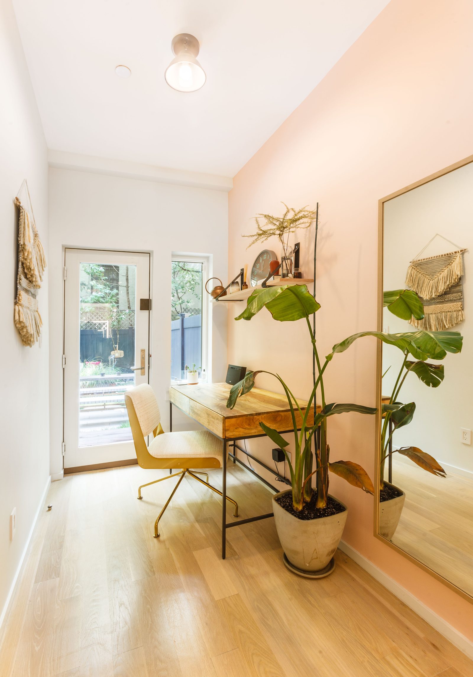 Harlem Duplex — interior photograph