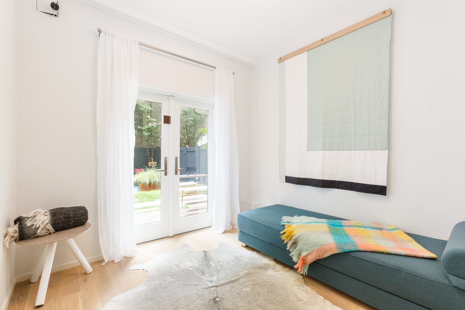 Harlem Duplex — interior photograph